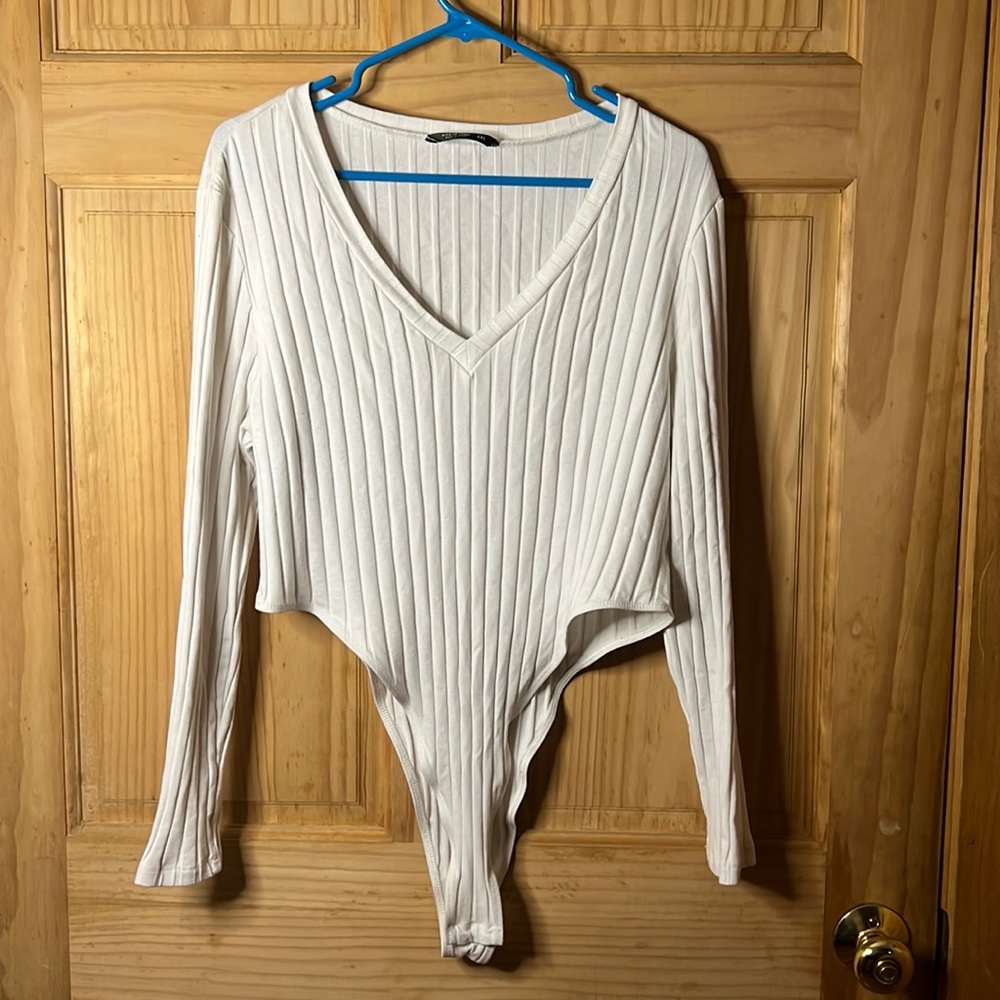 *LAST CHANCE! Donating 4/7* Shein Bodysuit